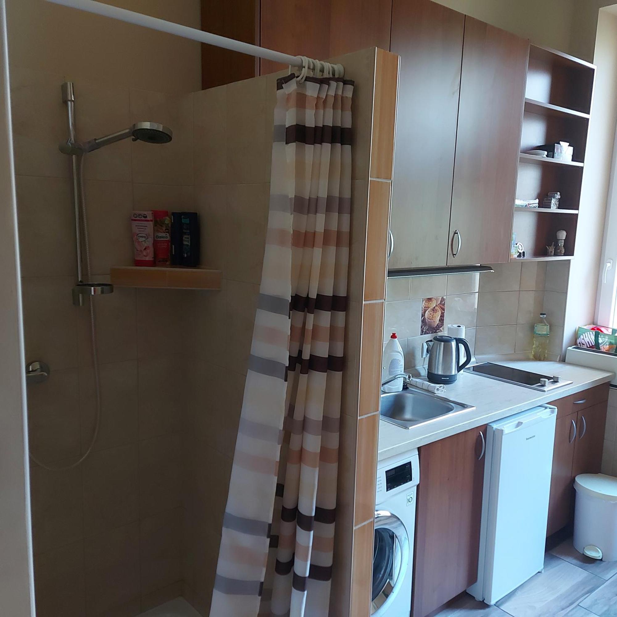 Cute Apartment Close To The Center Budapest Luaran gambar