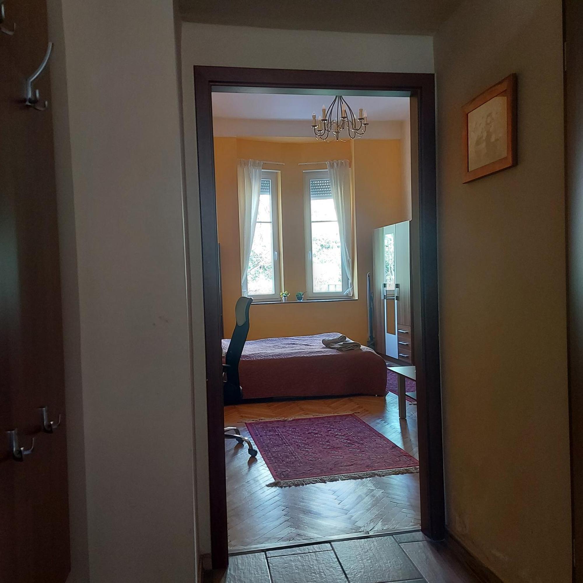 Cute Apartment Close To The Center Budapest Luaran gambar